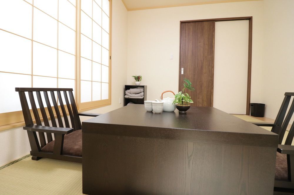 Sakura Japanese House Hotel Osaka Buitenkant foto